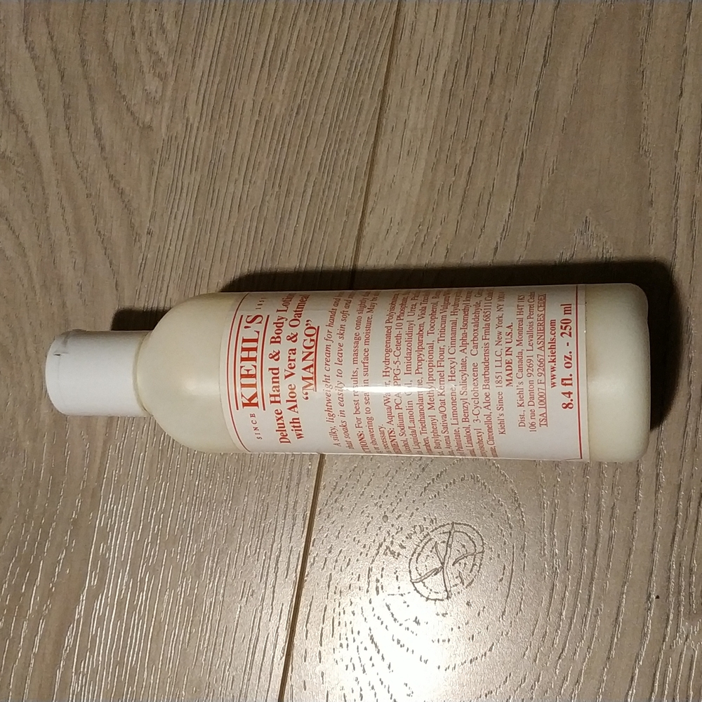 Kiehl's deluxe hand&body lotion with aloe vera &oatmeal "MANGO" 250ml